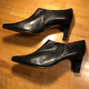 Liz Claiborne Black Leather Heels Shoes Boots Women's Size 10 M